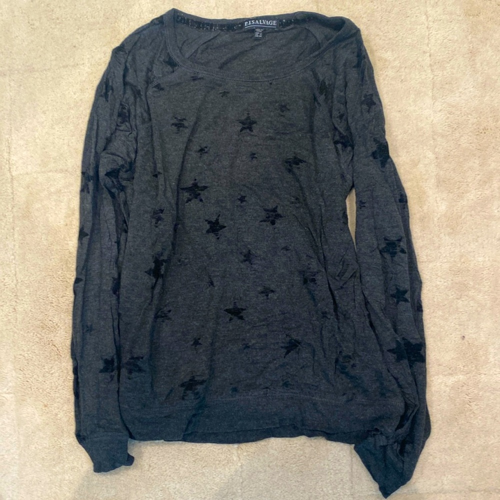 Long sleeve light sweatshirt with velvet star detail